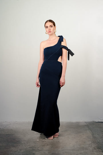 Tiyng Loose Ends Gown